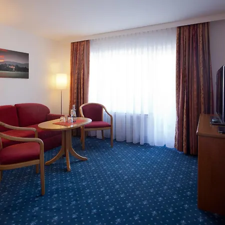 Szálloda Knaus Am Hafen 3*