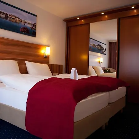 Knaus Am Hafen Hotell Uhldingen-Mühlhofen