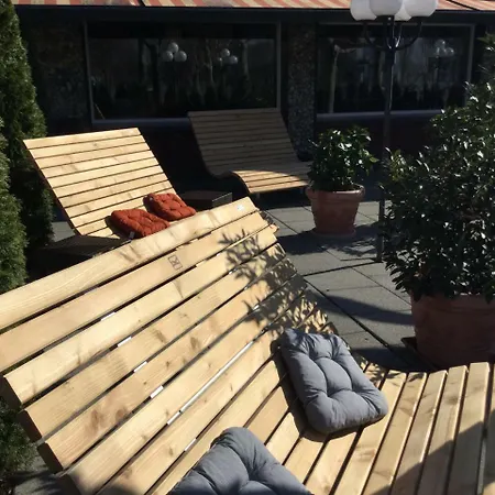 Knaus Am Hafen Hotel